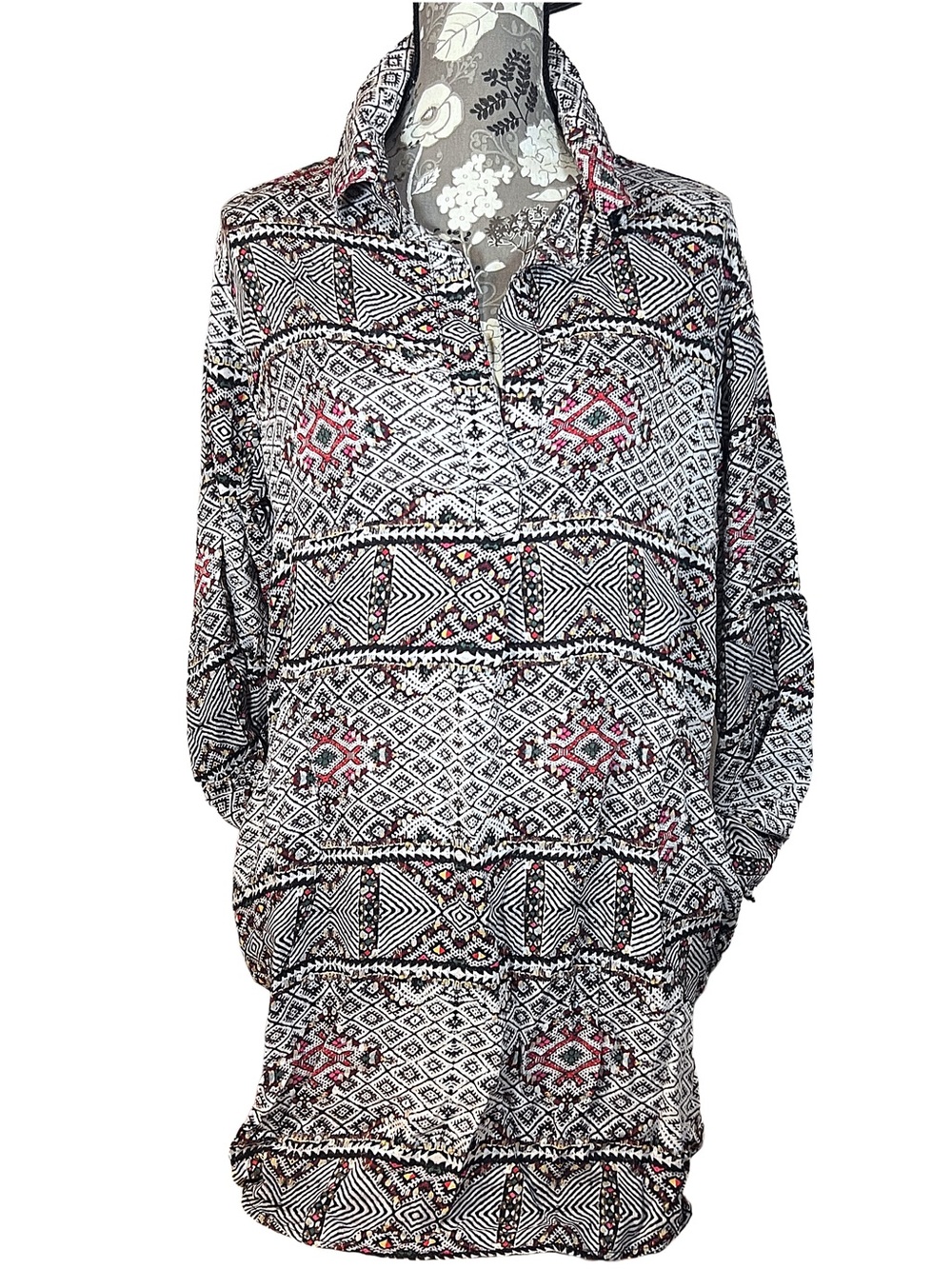 Women's Tysa Geometric Printed Tunic Top Relaxed Fit Size 2 Medium